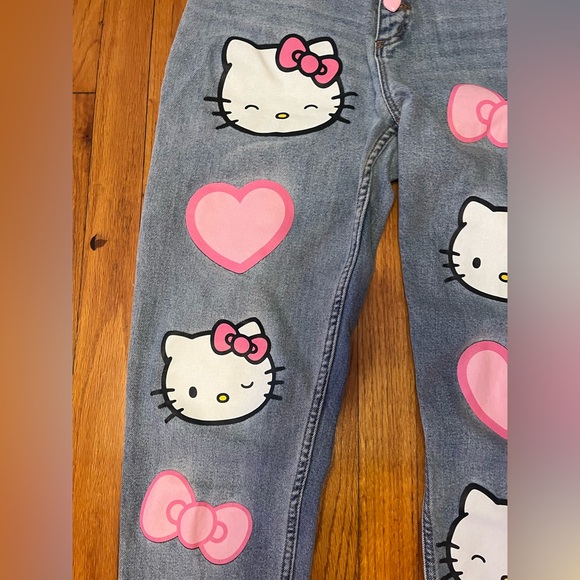 Sanrio HELLO KITTY JEANS SIZE 5 juniors - Picture 8 of 9